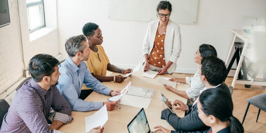 Develop Positive Leadership Relationships